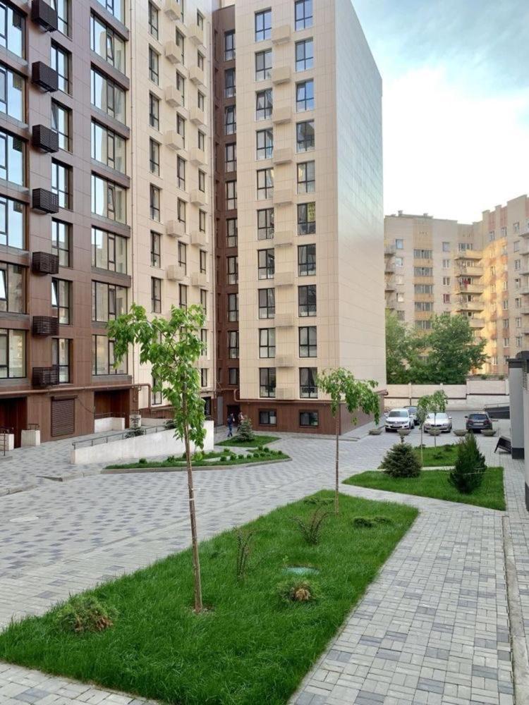 Apartment New Building In Center Dnipro Exterior photo