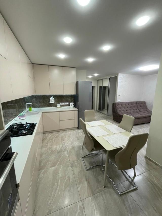 Apartment New Building In Center Dnipro Exterior photo