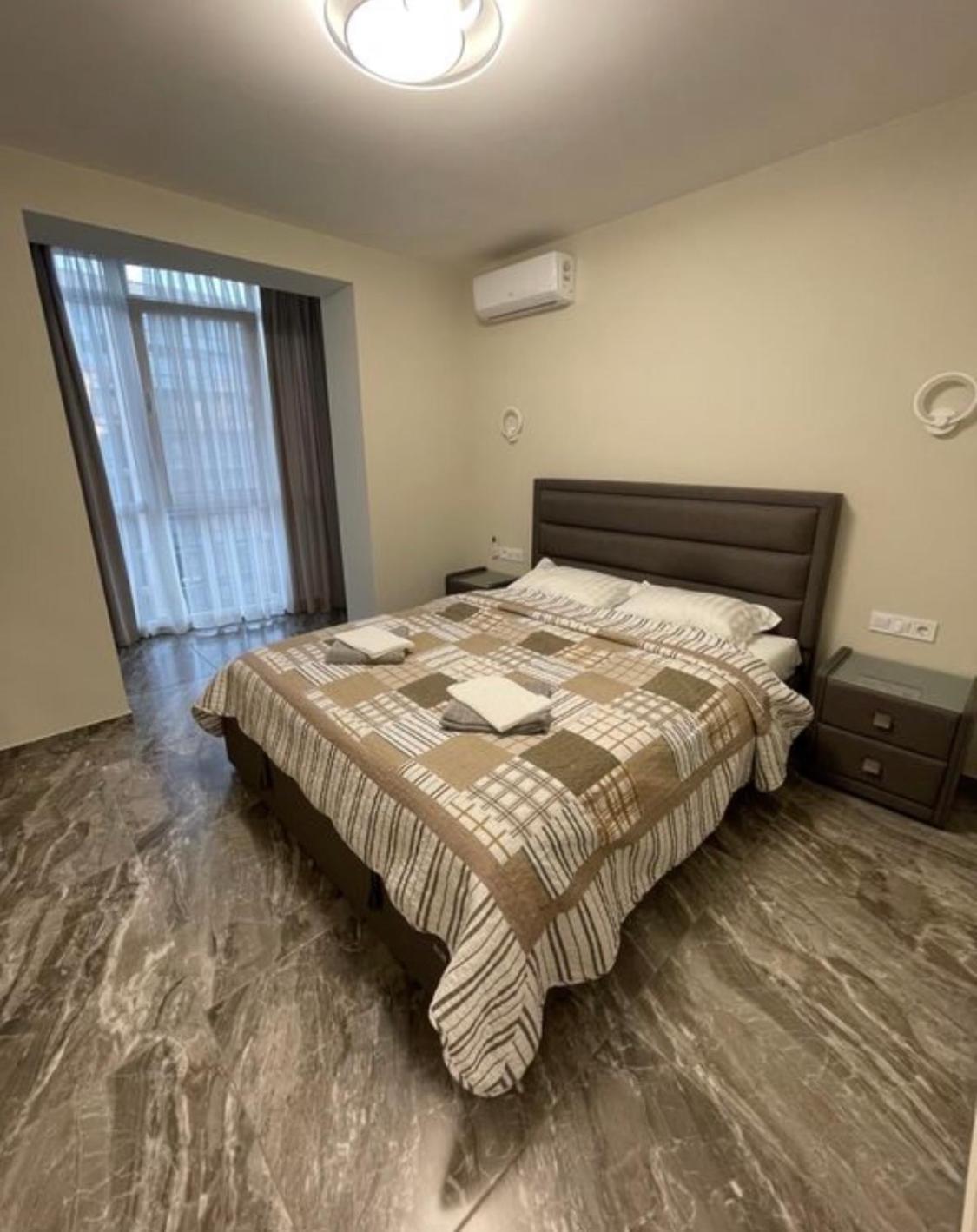 Apartment New Building In Center Dnipro Exterior photo